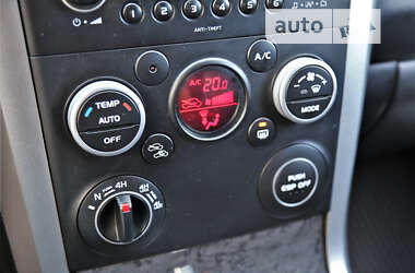 Внедорожник / Кроссовер Suzuki Grand Vitara 2010 в 