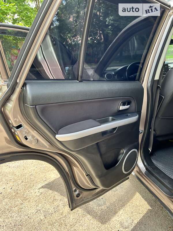 Седан Suzuki Grand Vitara 2016 в Миколаєві фото 13 Седан Suzuki Grand Vitara 2016 в Миколаєві