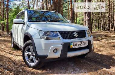 Позашляховик / Кросовер Suzuki Grand Vitara 2012 в Києві