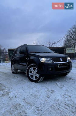 Внедорожник / Кроссовер Suzuki Grand Vitara 2007 в 