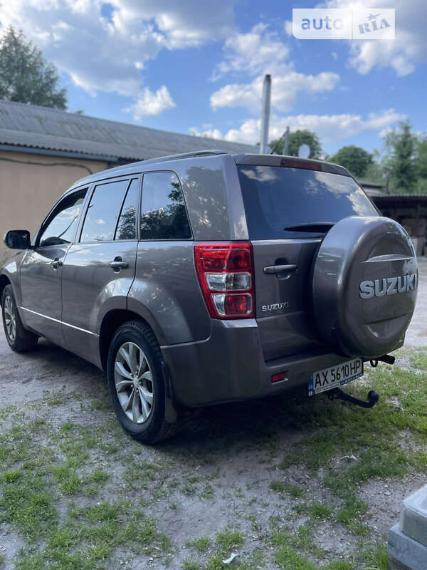 Внедорожник / Кроссовер Suzuki Grand Vitara 2013 в Харькове