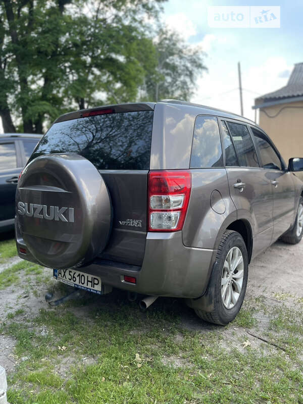 Внедорожник / Кроссовер Suzuki Grand Vitara 2013 в Харькове
