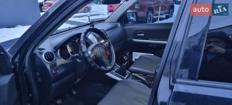 Внедорожник / Кроссовер Suzuki Grand Vitara 2012 в Киеве