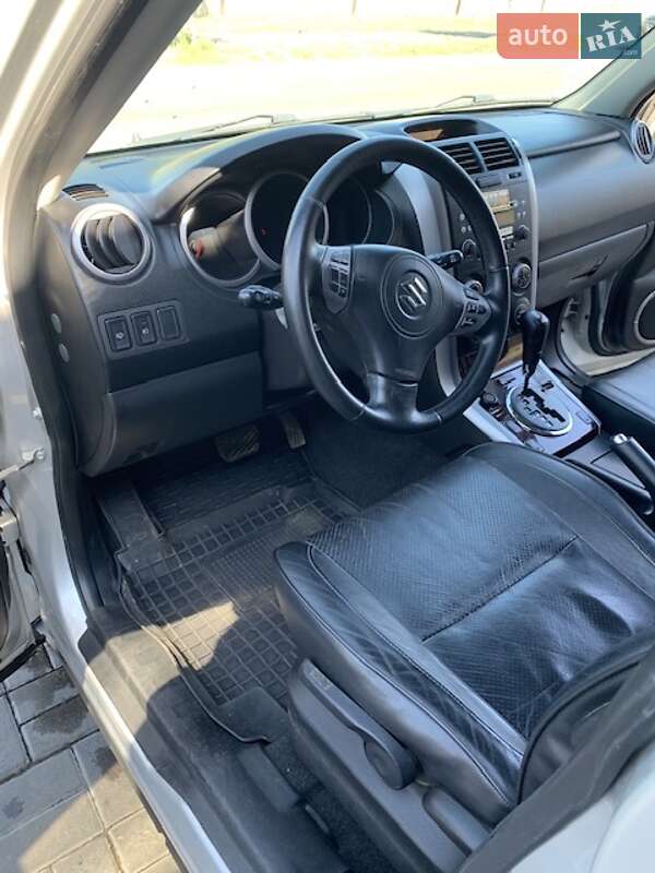 Внедорожник / Кроссовер Suzuki Grand Vitara 2006 в Килии