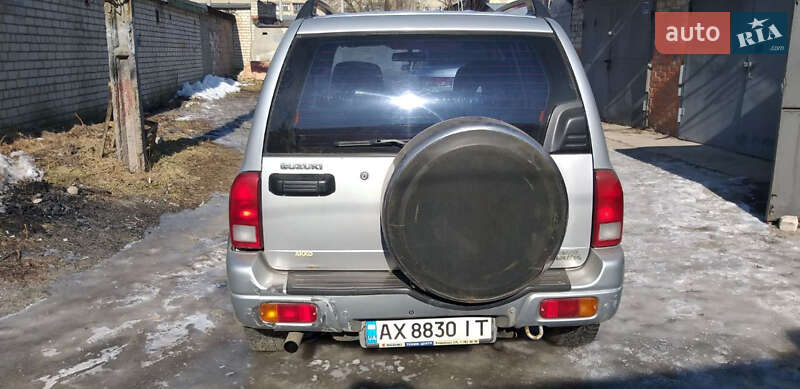 Внедорожник / Кроссовер Suzuki Grand Vitara 2004 в Харькове