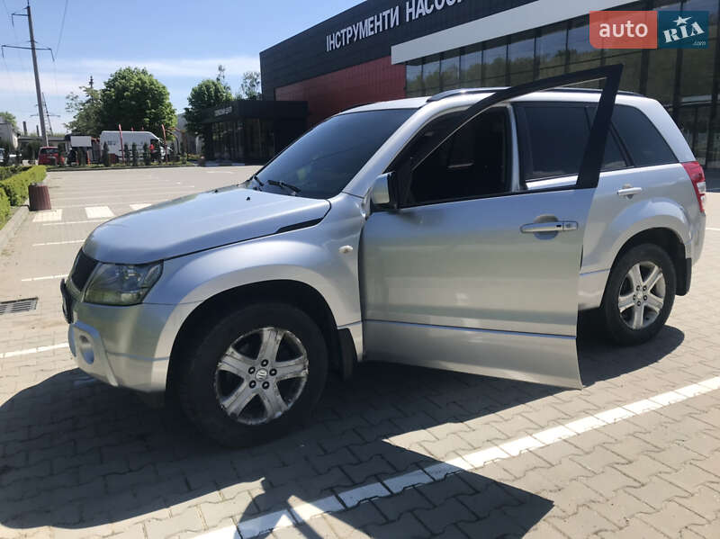 Внедорожник / Кроссовер Suzuki Grand Vitara 2008 в Виннице