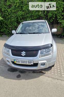 Позашляховик / Кросовер Suzuki Grand Vitara 2006 в Києві