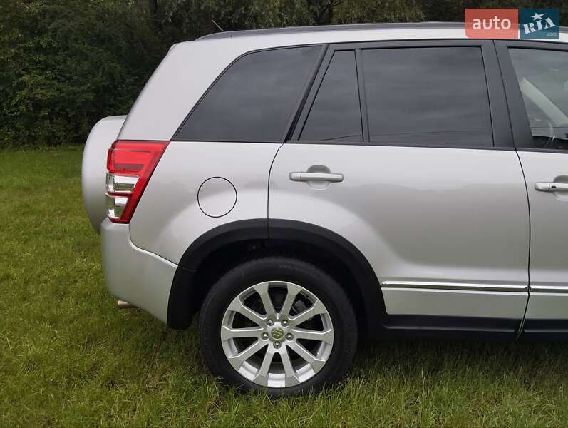 Позашляховик / Кросовер Suzuki Grand Vitara 2013 в Вінниці