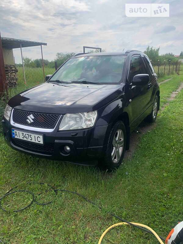 Позашляховик / Кросовер Suzuki Grand Vitara 2007 в Березані