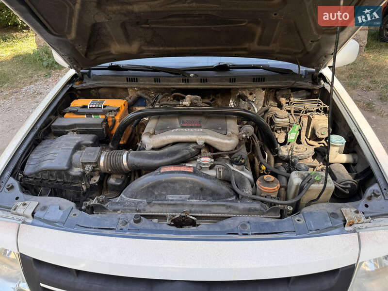 Внедорожник / Кроссовер Suzuki Grand Vitara 2005 в Краматорске