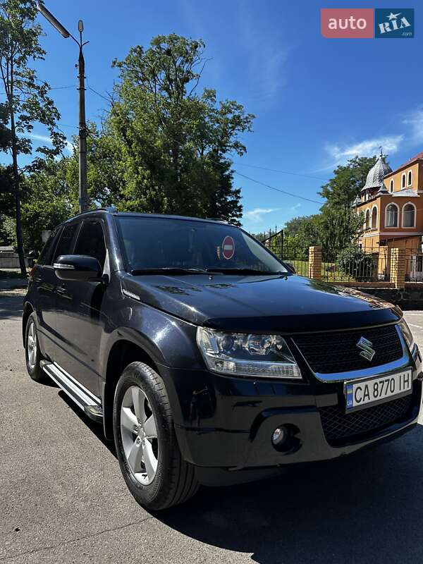 Внедорожник / Кроссовер Suzuki Grand Vitara 2008 в Черкассах