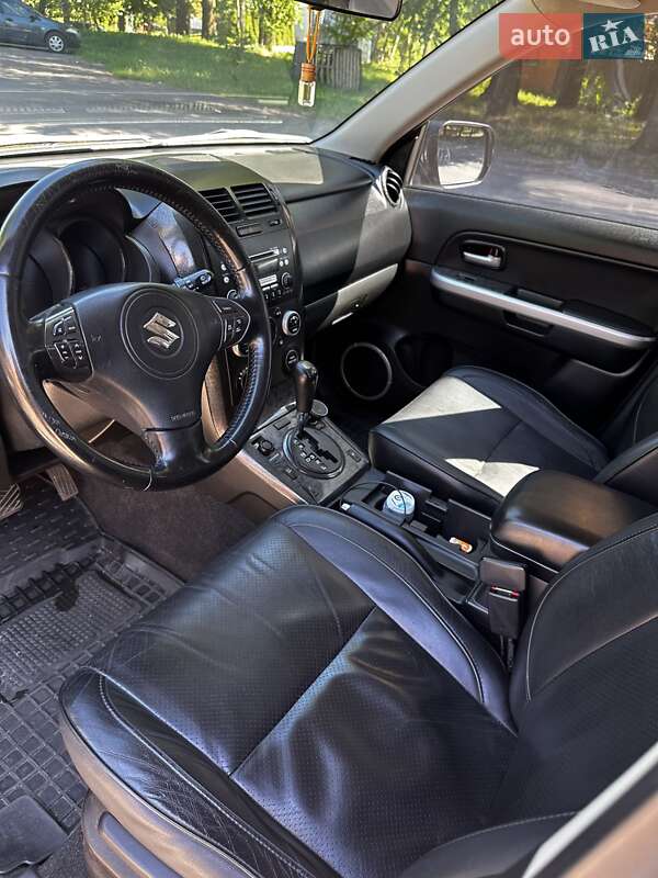 Внедорожник / Кроссовер Suzuki Grand Vitara 2008 в Черкассах