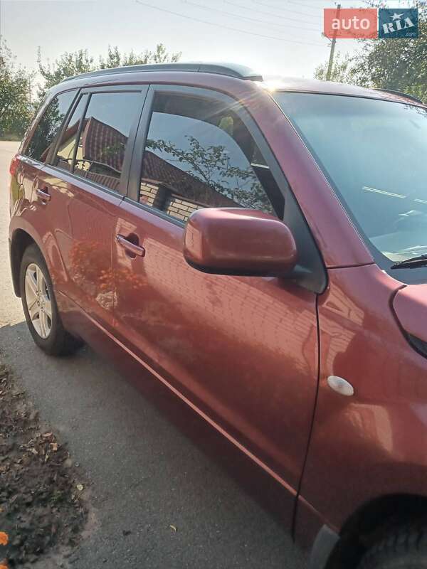 Внедорожник / Кроссовер Suzuki Grand Vitara 2008 в Чуднове