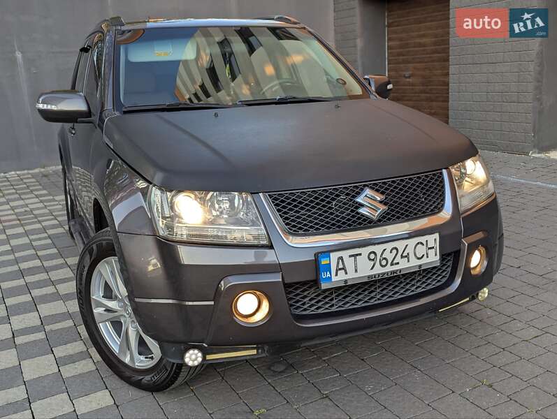 Позашляховик / Кросовер Suzuki Grand Vitara 2008 в Івано-Франківську