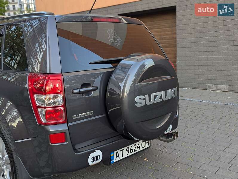 Позашляховик / Кросовер Suzuki Grand Vitara 2008 в Івано-Франківську