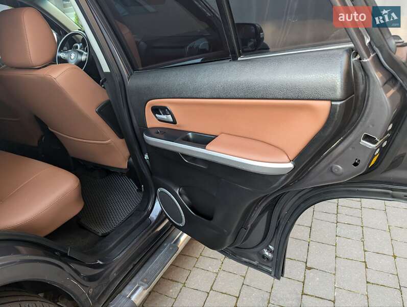 Позашляховик / Кросовер Suzuki Grand Vitara 2008 в Івано-Франківську