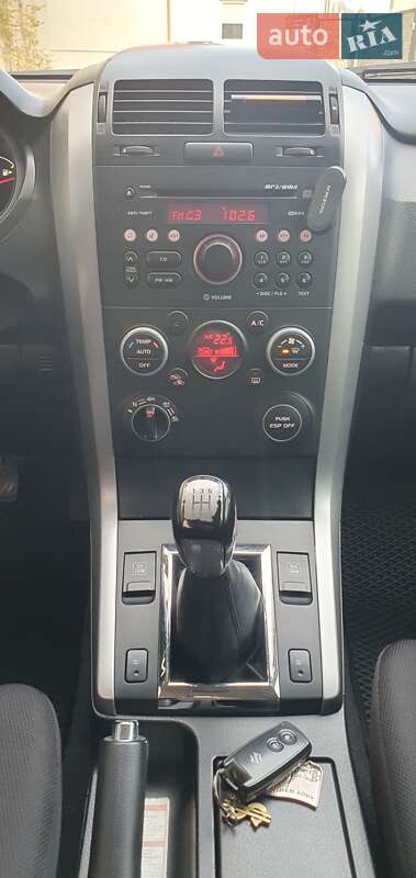 Внедорожник / Кроссовер Suzuki Grand Vitara 2011 в Ивано-Франковске