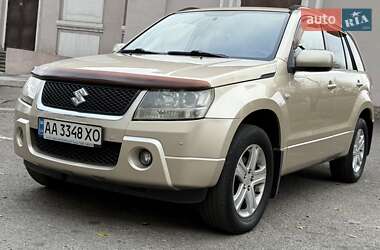 Внедорожник / Кроссовер Suzuki Grand Vitara 2006 в Каменском