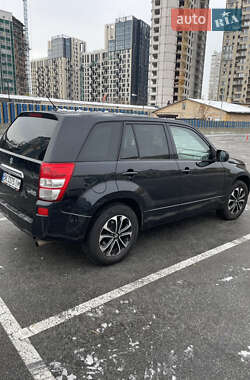 Позашляховик / Кросовер Suzuki Grand Vitara 2012 в Києві