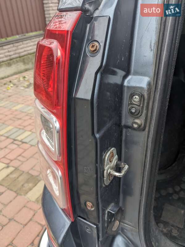 Позашляховик / Кросовер Suzuki Grand Vitara 2006 в Бучі