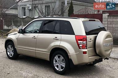 Позашляховик / Кросовер Suzuki Grand Vitara 2007 в Кам'янському