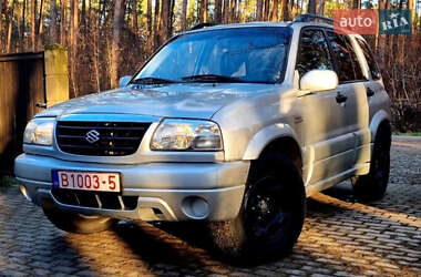 Позашляховик / Кросовер Suzuki Grand Vitara 2003 в Києві