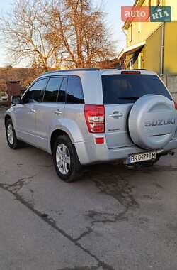 Внедорожник / Кроссовер Suzuki Grand Vitara 2006 в Остроге