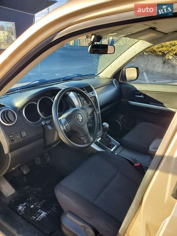Внедорожник / Кроссовер Suzuki Grand Vitara 2008 в Тернополе
