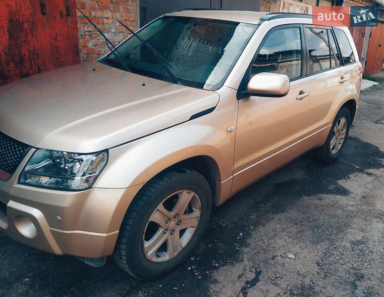 Внедорожник / Кроссовер Suzuki Grand Vitara 2008 в Николаеве