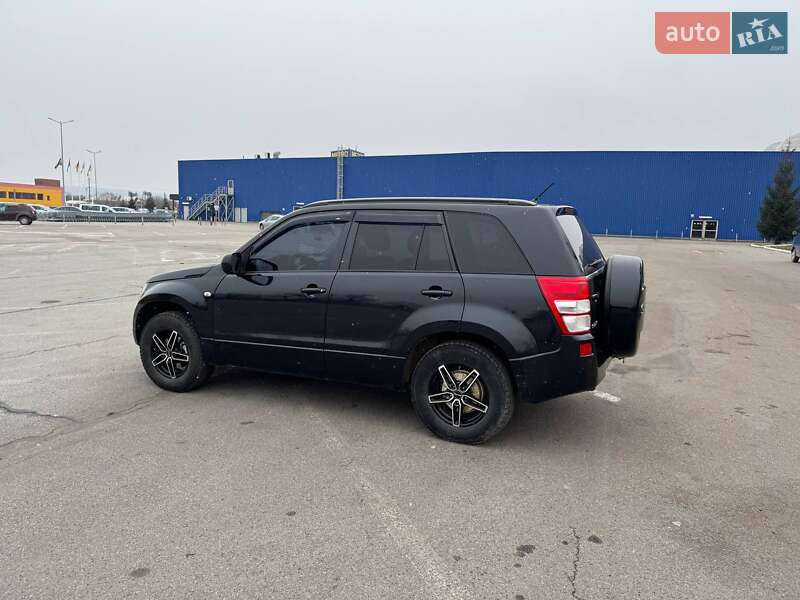 Позашляховик / Кросовер Suzuki Grand Vitara 2007 в Чернівцях