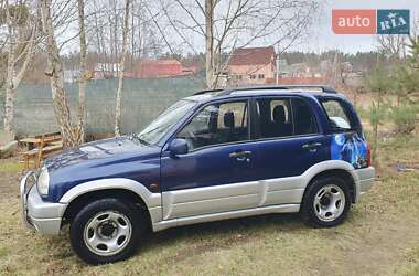 Внедорожник / Кроссовер Suzuki Grand Vitara 2004 в Киеве