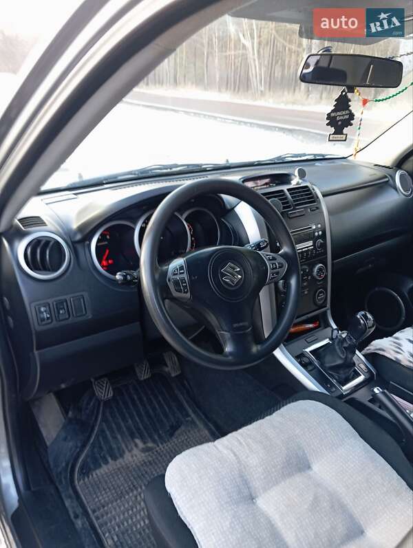 Внедорожник / Кроссовер Suzuki Grand Vitara 2007 в Довбыше