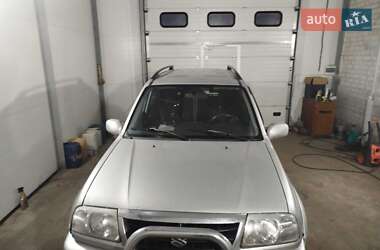 Позашляховик / Кросовер Suzuki Grand Vitara 2003 в 