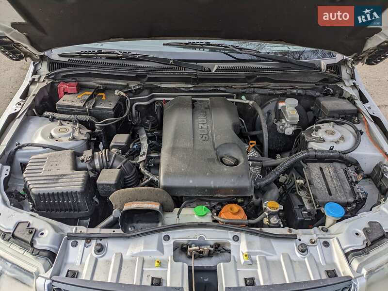 Внедорожник / Кроссовер Suzuki Grand Vitara 2012 в Днепре фото 12 Внедорожник / Кроссовер Suzuki Grand Vitara 2012 в Днепре