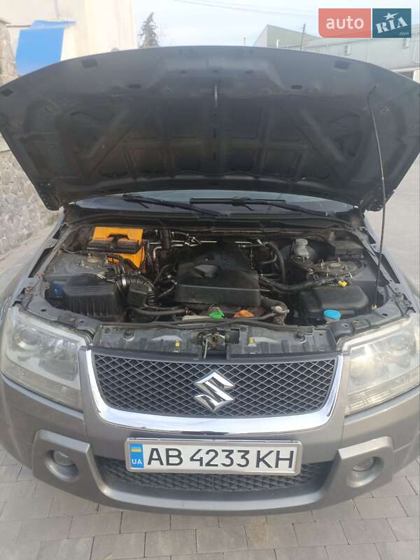 Позашляховик / Кросовер Suzuki Grand Vitara 2006 в Бару