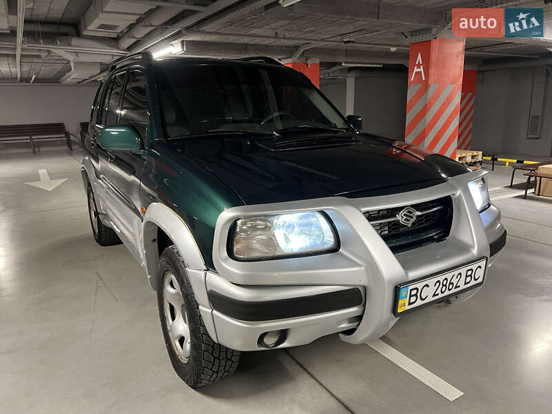 Внедорожник / Кроссовер Suzuki Grand Vitara 2001 в 
