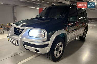 Внедорожник / Кроссовер Suzuki Grand Vitara 2001 в 