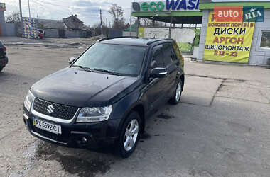 Внедорожник / Кроссовер Suzuki Grand Vitara 2010 в 