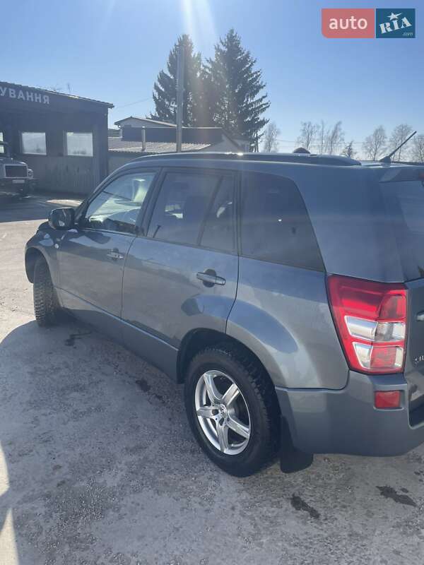 Внедорожник / Кроссовер Suzuki Grand Vitara 2006 в Хмельницком