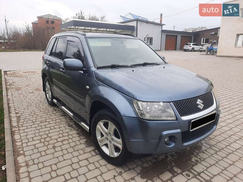 Внедорожник / Кроссовер Suzuki Grand Vitara 2008 в Борщеве