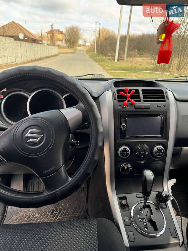 Внедорожник / Кроссовер Suzuki Grand Vitara 2006 в Броварах фото 7 Внедорожник / Кроссовер Suzuki Grand Vitara 2006 в Броварах