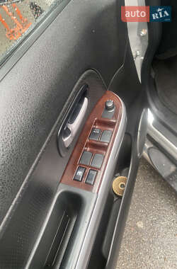 Внедорожник / Кроссовер Suzuki Grand Vitara 2008 в 