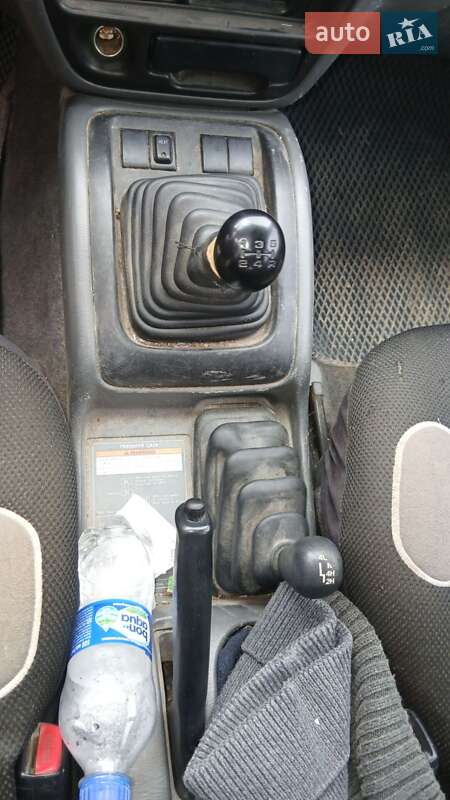 Позашляховик / Кросовер Suzuki Grand Vitara 2001 в Сторожинці фото 7 Позашляховик / Кросовер Suzuki Grand Vitara 2001 в Сторожинці
