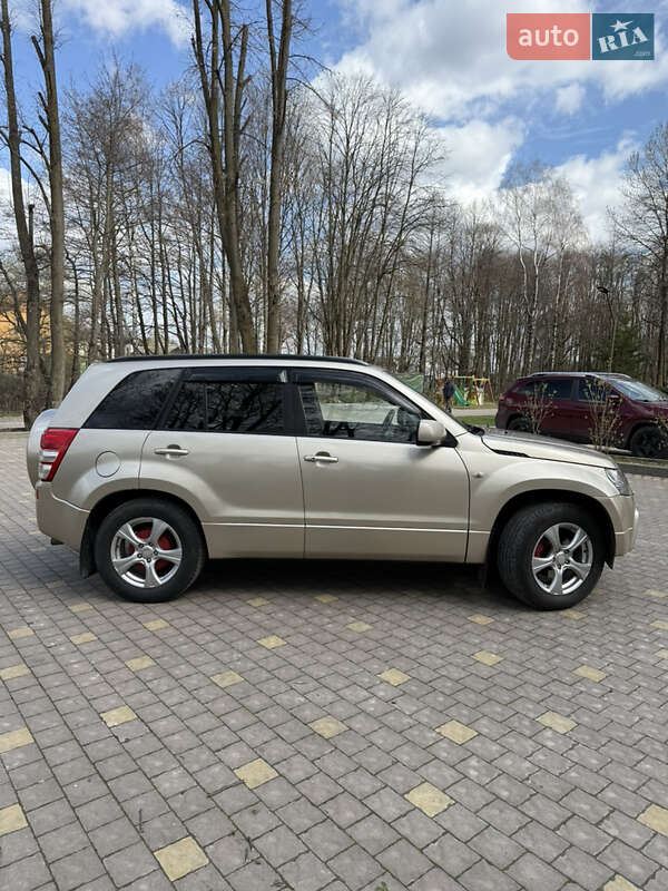 Позашляховик / Кросовер Suzuki Grand Vitara 2007 в Долині
