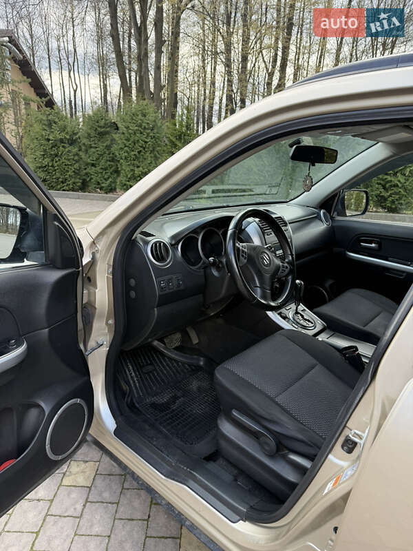 Позашляховик / Кросовер Suzuki Grand Vitara 2007 в Долині