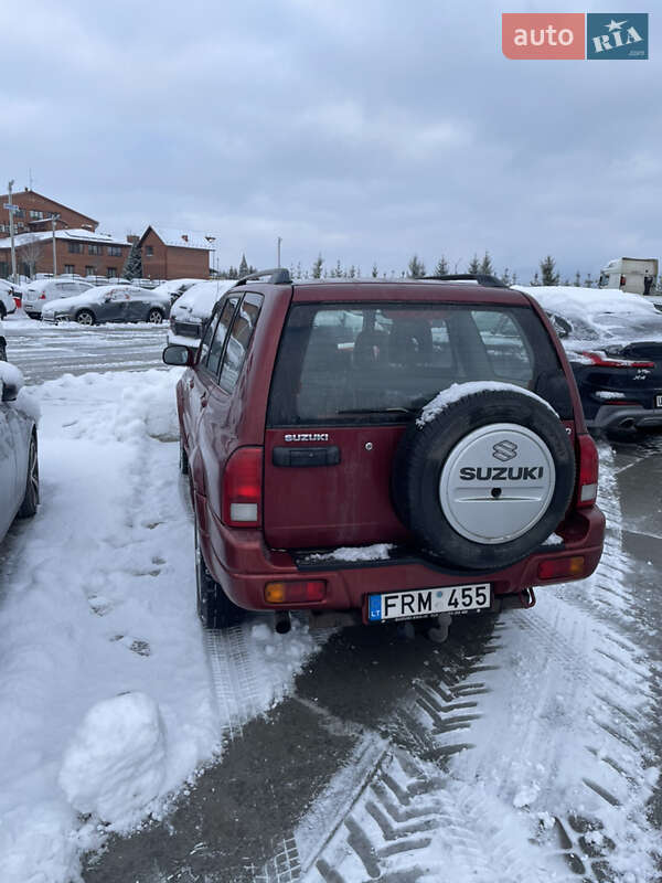 Внедорожник / Кроссовер Suzuki Grand Vitara 2004 в Шумске