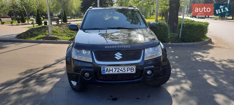 Внедорожник / Кроссовер Suzuki Grand Vitara 2006 в Черкассах