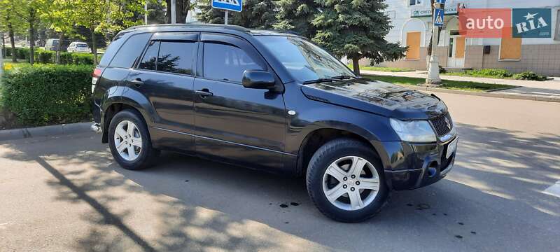 Внедорожник / Кроссовер Suzuki Grand Vitara 2006 в Черкассах