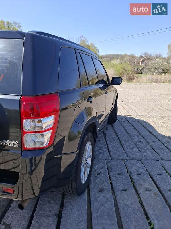 Позашляховик / Кросовер Suzuki Grand Vitara 2014 в Люботині