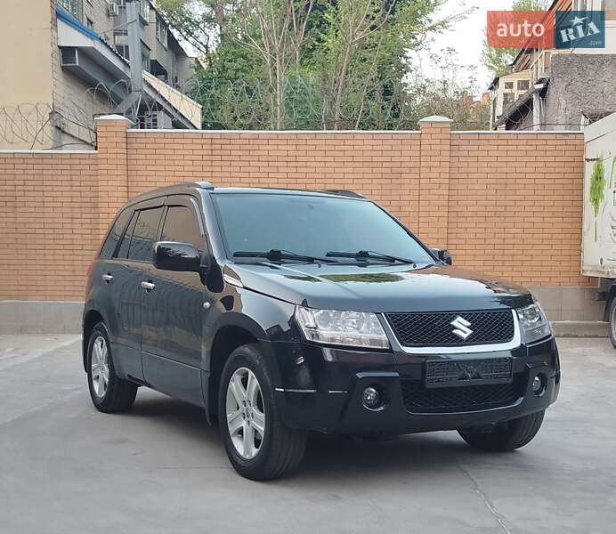 Позашляховик / Кросовер Suzuki Grand Vitara 2008 в Дніпрі